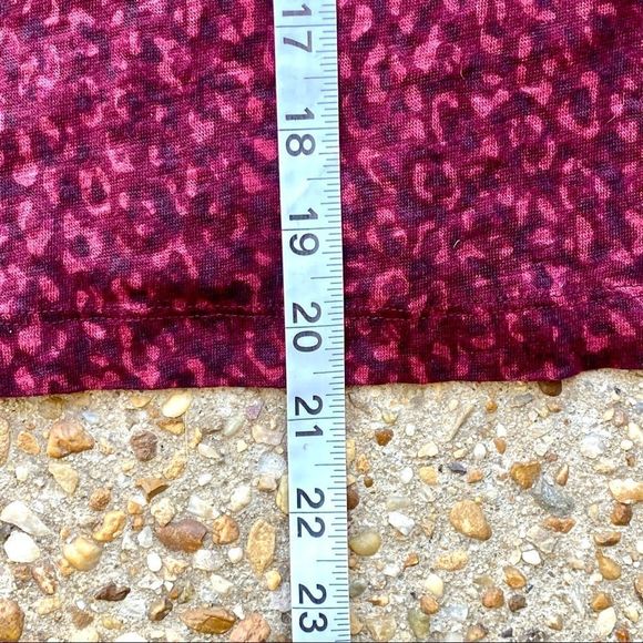 Current Elliott Jax Muscle Leopard Red Burgundy Shirt Size 0 - Picture 4 of 8